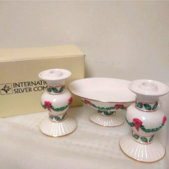 3pc Ceramic Christmas Set - Picture 1 of 7